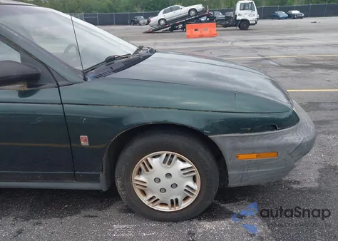 1998 Saturn Sl1 from USA, damaged, VIN 1G8ZH5280WZ295857